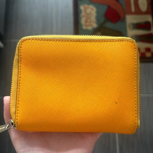 Michael Kors Tangerine Compact Small Zip Wallet - Picture 2 of 8